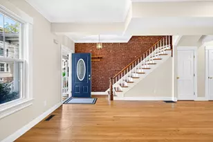 35 Lowell St, Somerville, MA 02143 - Photo 3