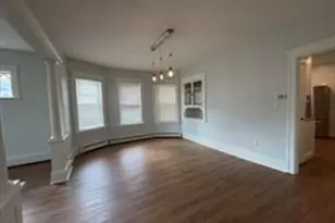 7 Wyman St, Worcester, MA 01610 - Photo 3