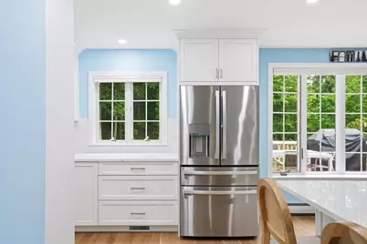 89 River Rd, Hanover, MA 02339 - Photo 5