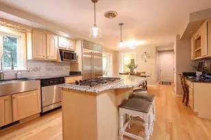 7 Daisley Pl, Framingham, MA 01702 - Photo 11