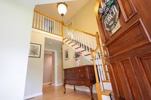 7 Daisley Pl, Framingham, MA 01702 - Photo 7