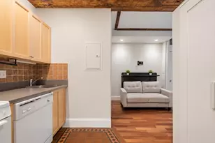 53 Hancock St, Boston, MA 02114 - Photo 3