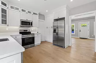 16 Hillside St, Maynard, MA 01754 - Photo 7