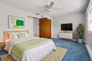 17 Suprenant St, Lowell, MA 01852 - Photo 23