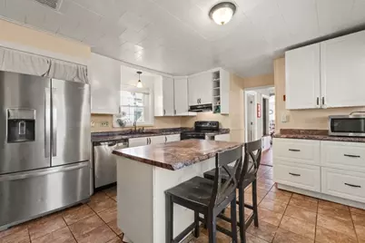 42 Vine Street, Leominster, MA 01453 - Photo 3