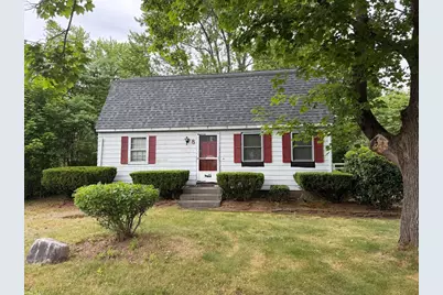 8 Peloquin Dr, Easthampton, MA 01027 - Photo 1