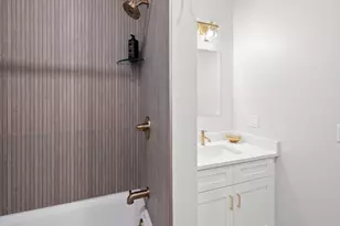 531 Main St, Reading, MA 01867 - Photo 25