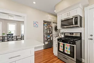 155 Spruce St, Watertown, MA 02472 - Photo 3