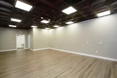 489A-B Ashley Blvd #A-B, New Bedford, MA 02745 - Photo 11