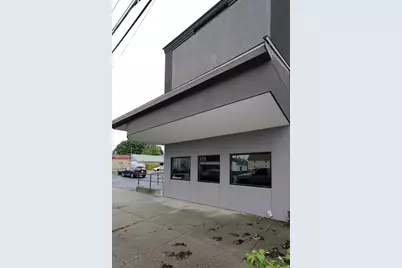 489A-B Ashley Blvd #A-B, New Bedford, MA 02745 - Photo 5