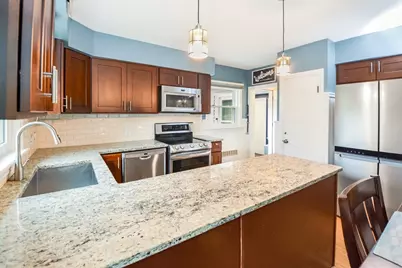 43 Fairview Ave, Somerset, MA 02726 - Photo 9