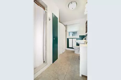 43 Fairview Ave, Somerset, MA 02726 - Photo 19