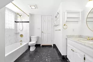 64 Pearl St, Boston, MA 02129 - Photo 17