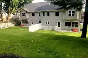 93 Calvary St, Waltham, MA 02453 - Photo 33