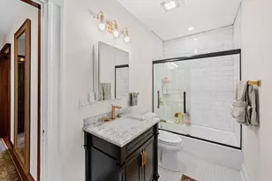 217 Pleasant St, Winthrop, MA 02152 - Photo 17
