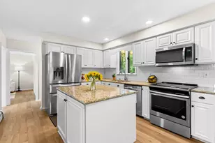 42 Brookside Dr, Uxbridge, MA 01569 - Photo 17