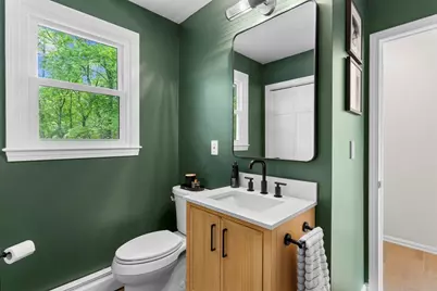 42 Brookside Dr, Uxbridge, MA 01569 - Photo 11