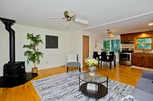 36 Brookwood Dr, Northampton, MA 01062 - Photo 7