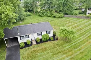 36 Brookwood Dr, Northampton, MA 01062 - Photo 5