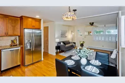 36 Brookwood Dr, Northampton, MA 01062 - Photo 17