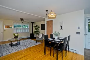 36 Brookwood Dr, Northampton, MA 01062 - Photo 11