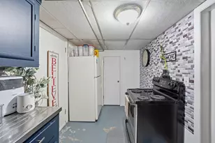 23 Smith St, Chicopee, MA 01020 - Photo 29
