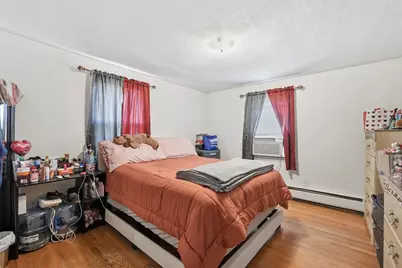 23 Smith St, Chicopee, MA 01020 - Photo 17