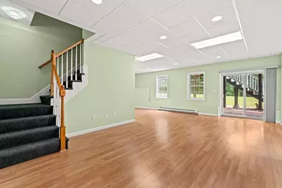 26 Shakespeare St, Tyngsborough, MA 01879 - Photo 29