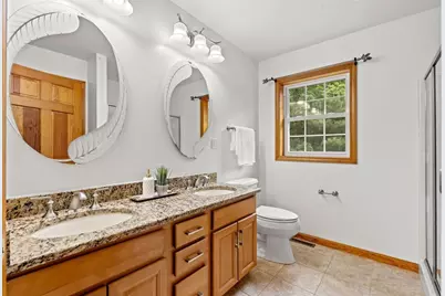 26 Shakespeare St, Tyngsborough, MA 01879 - Photo 21