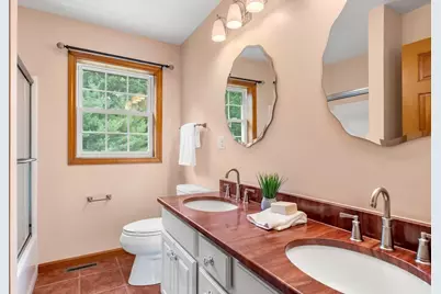 26 Shakespeare St, Tyngsborough, MA 01879 - Photo 25