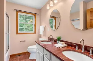 26 Shakespeare St, Tyngsborough, MA 01879 - Photo 25