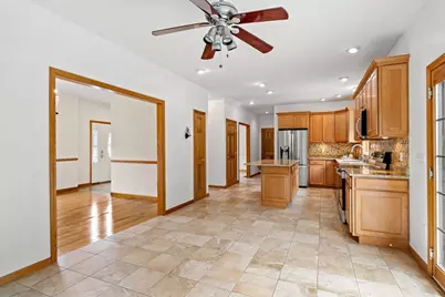 26 Shakespeare St, Tyngsborough, MA 01879 - Photo 7