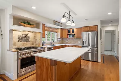 103 Wapping Rd, Kingston, MA 02364 - Photo 3