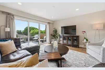 1 Saint Clare Rd #16, Medford, MA 02155 - Photo 7