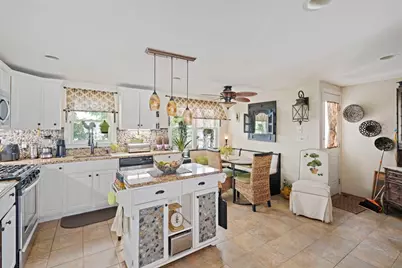 5 Caldwell St, Weymouth, MA 02191 - Photo 11