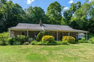 12 Hillside Dr, Brimfield, MA 01010 - Photo 1