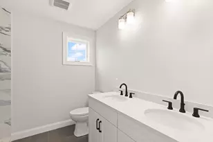 5 Jasmine Wy, Bridgewater, MA 02324 - Photo 9