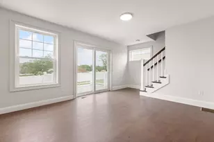 5 Jasmine Wy, Bridgewater, MA 02324 - Photo 3