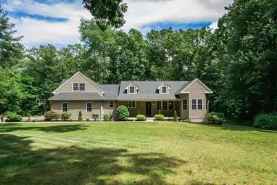 47 E Baylies Rd, Charlton, MA 01507 - Photo 3