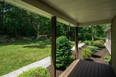 47 E Baylies Rd, Charlton, MA 01507 - Photo 7
