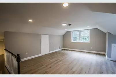 47 E Baylies Rd, Charlton, MA 01507 - Photo 35