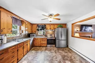 17 Kosciusko, Peabody, MA 01960 - Photo 7