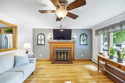 17 Kosciusko, Peabody, MA 01960 - Photo 3