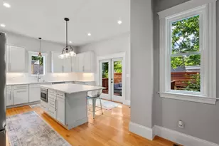 41 Brown Ave, Boston, MA 02131 - Photo 3