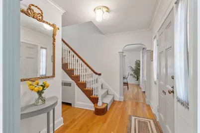 45 Grandview Rd, Arlington, MA 02476 - Photo 5