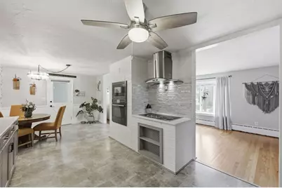 75 Adrian Ave, West Springfield, MA 01089 - Photo 15