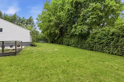75 Adrian Ave, West Springfield, MA 01089 - Photo 33