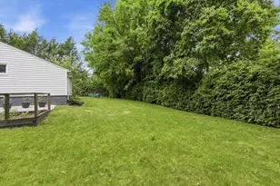 75 Adrian Ave, West Springfield, MA 01089 - Photo 33