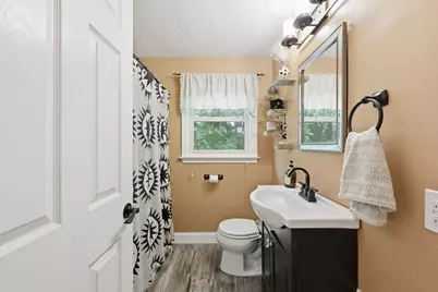 75 Adrian Ave, West Springfield, MA 01089 - Photo 27