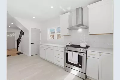 47 Hale St, Leominster, MA 01453 - Photo 15